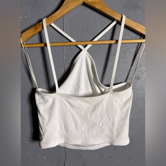 Wilfred Free Aritzia Women's Cropped Tank Top crop top in White Size Medium - Picture 3 of 5